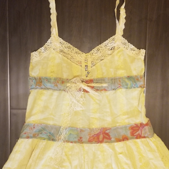 Free People Sz 0! So wonderfully beautiful top! :D - Picture 4 of 5